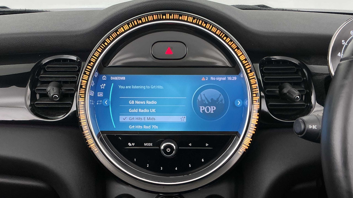 Used MINI Convertible 2022 for sale - 76529232: Photo 28