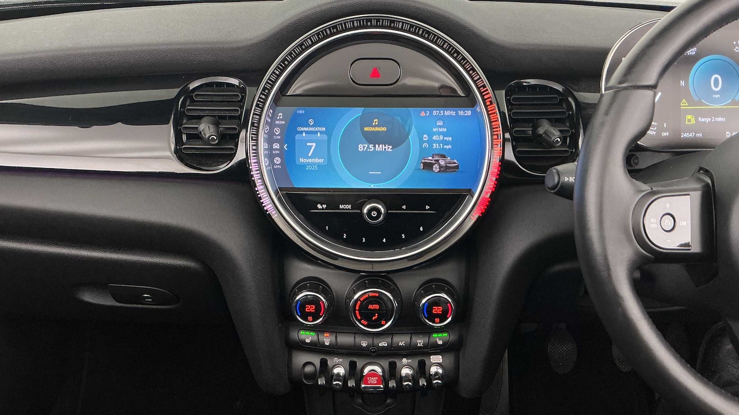 Used MINI Convertible 2022 for sale - 76529232: Photo 8