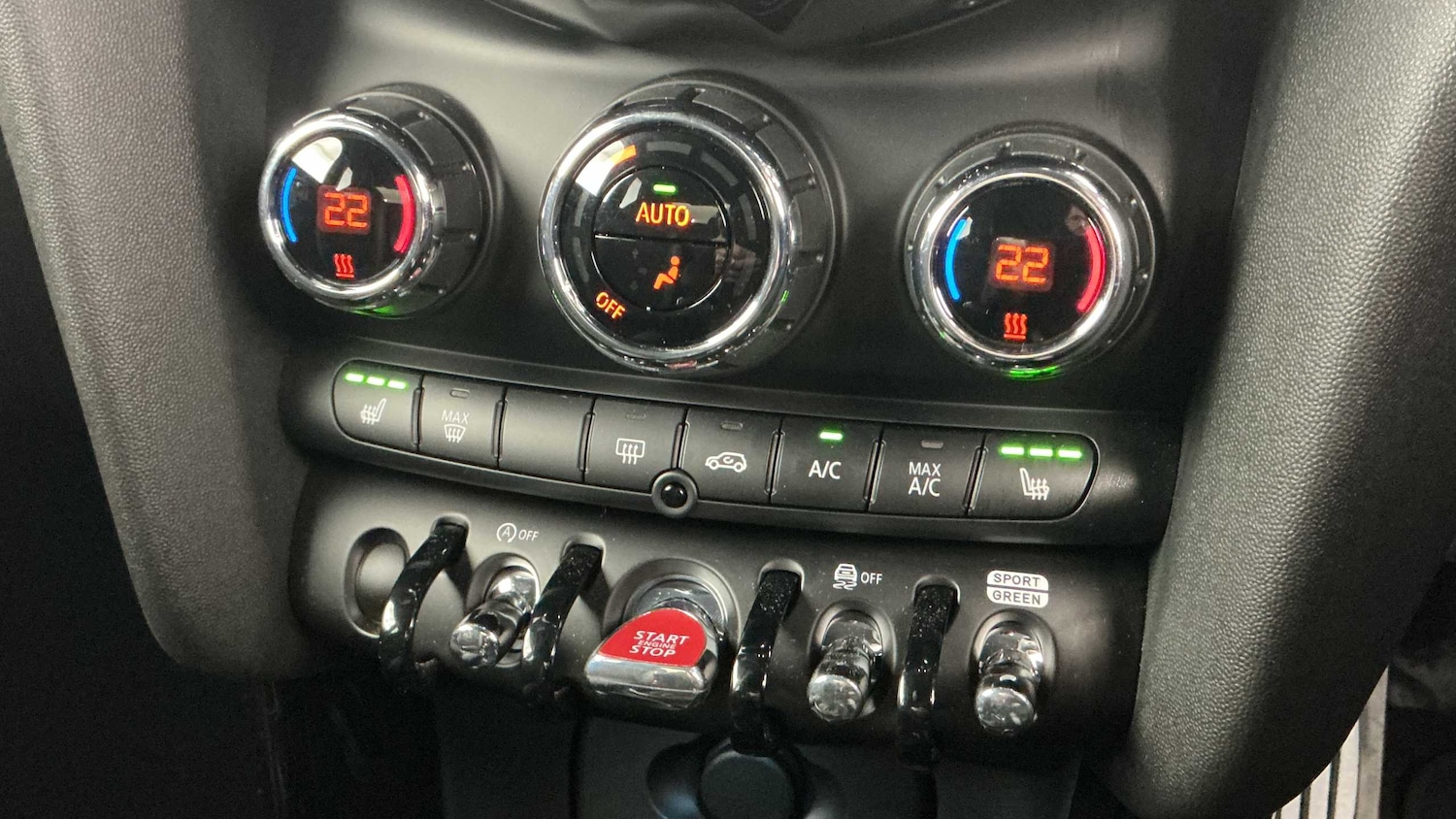 Used MINI Hatch 2023 for sale - 76488162: Photo 32