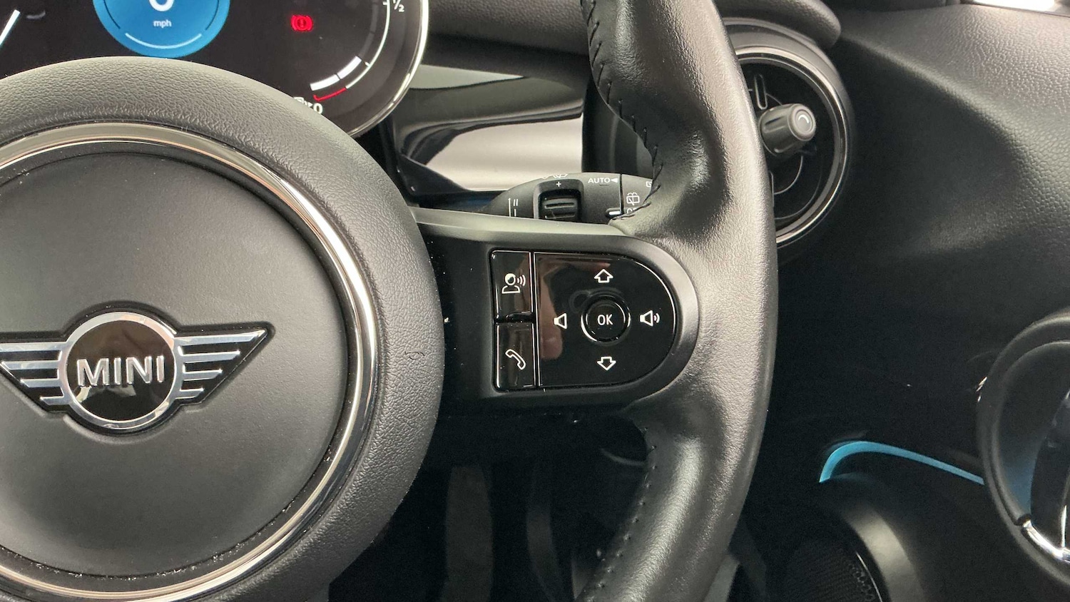 Used MINI Hatch 2022 for sale - 76501927: Photo 32