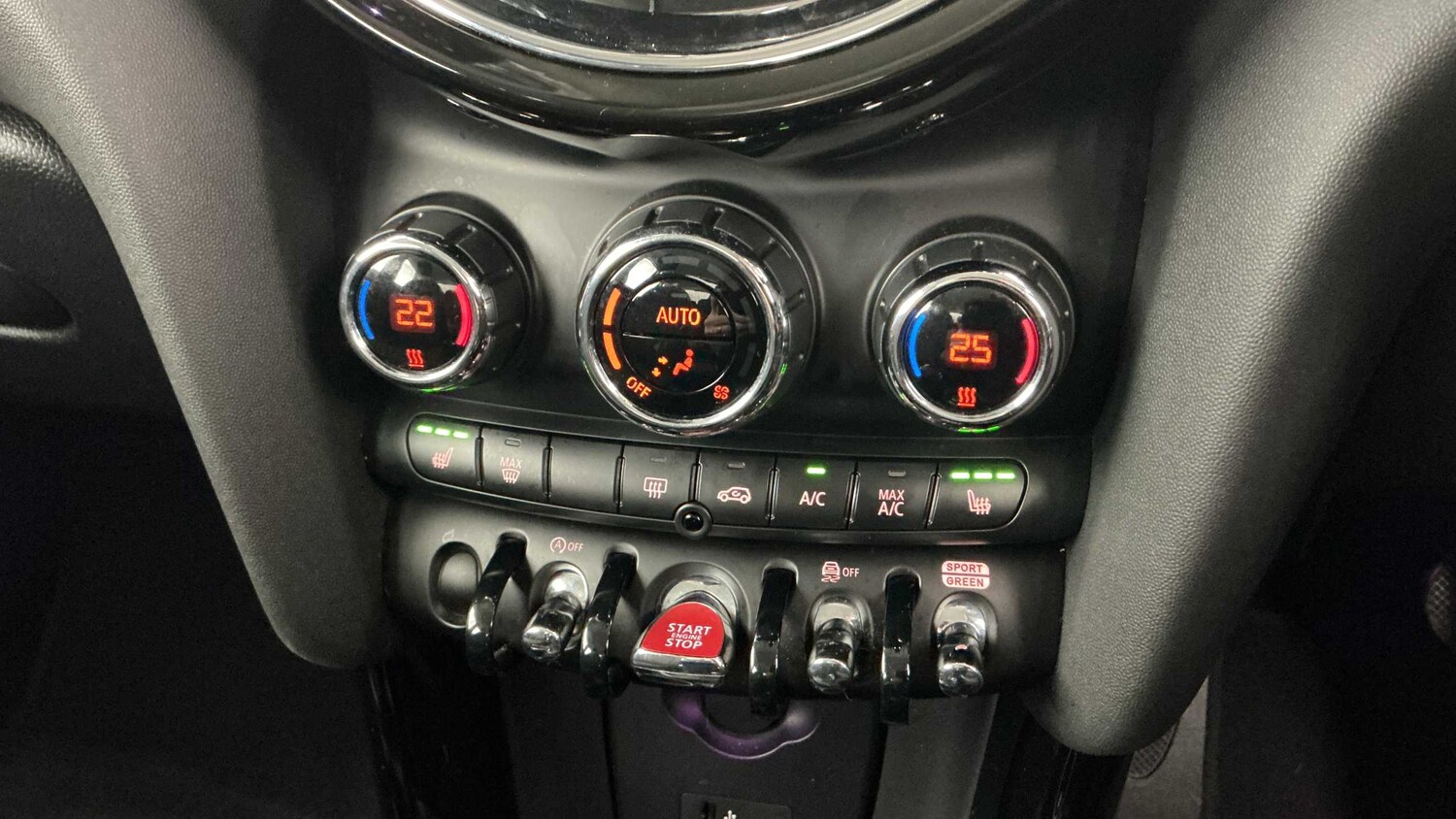 Used MINI Hatch 2023 for sale - 77860332: Photo 31