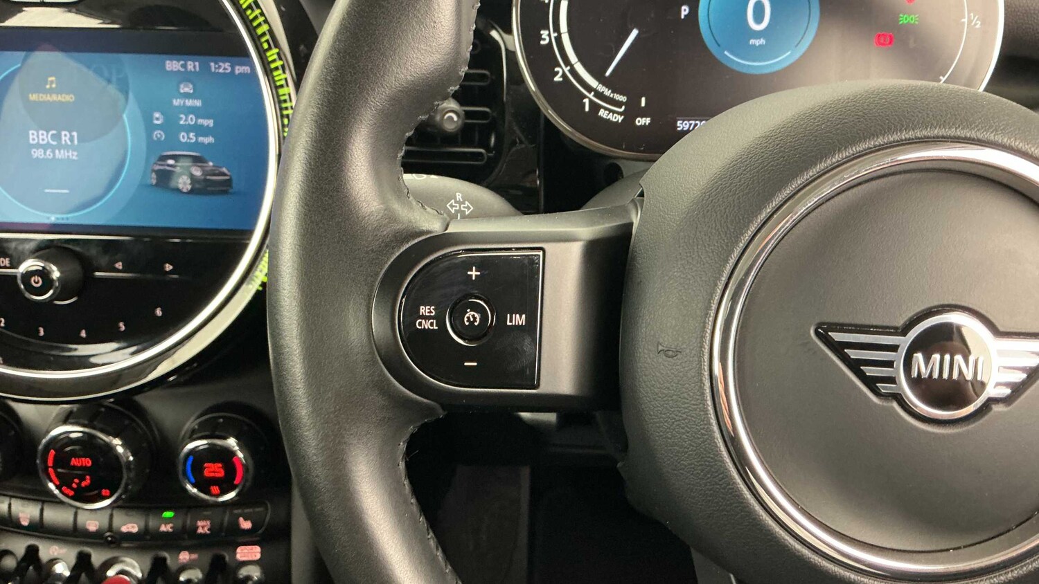 Used MINI Hatch 2023 for sale - 77860332: Photo 34