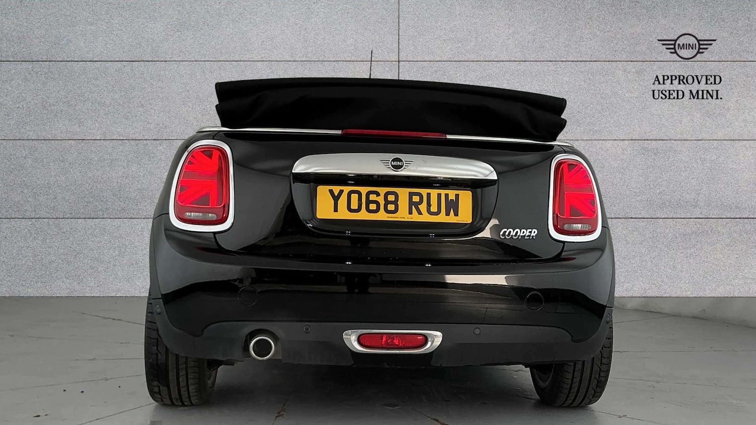 Used MINI Convertible 2018 for sale - 77134826: Photo 15