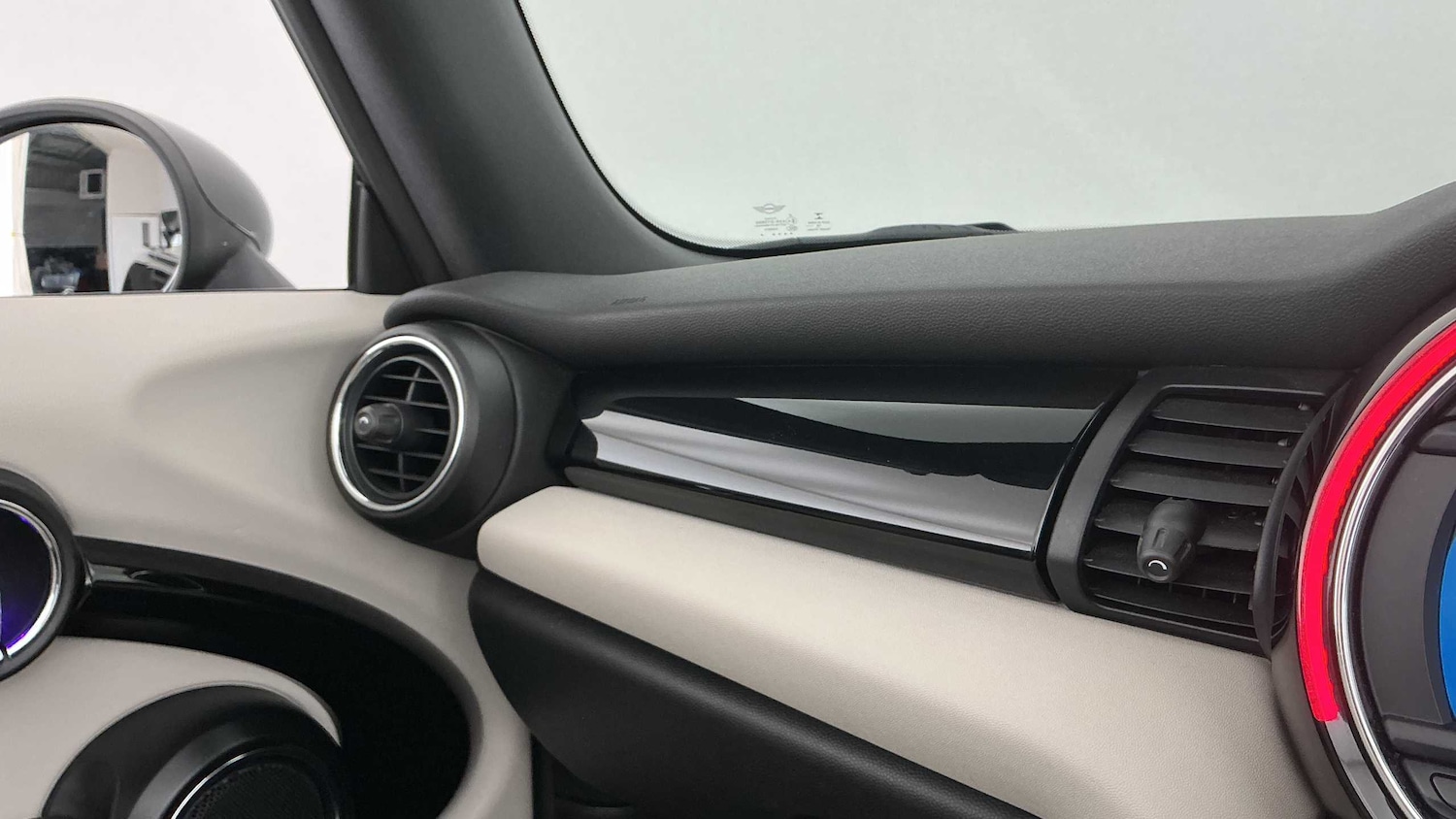 Used MINI Convertible 2018 for sale - 77134826: Photo 19