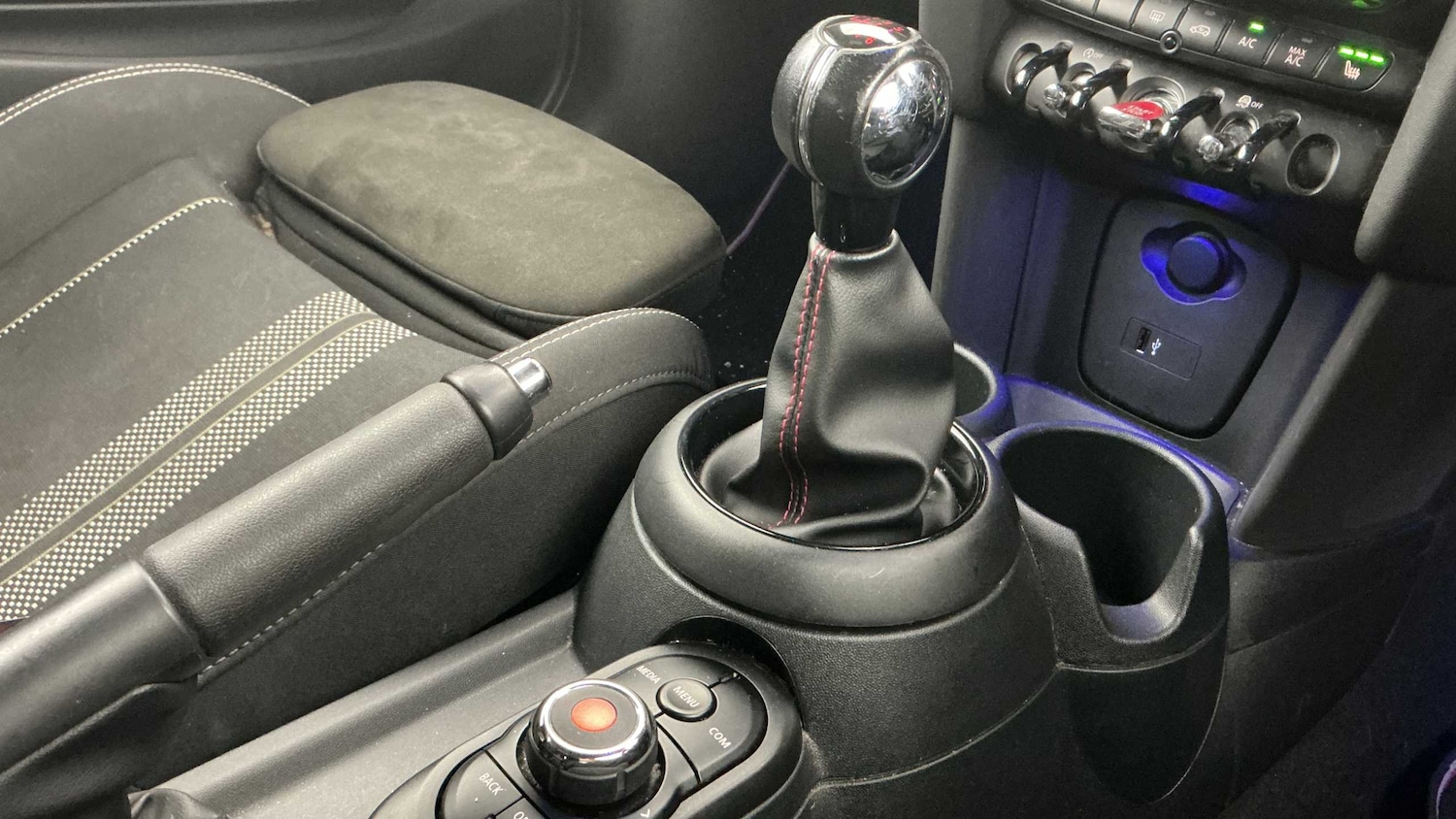 Used MINI Hatch 2020 for sale - 77942985: Photo 10