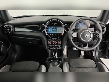 Used MINI Cooper 2023 for sale - 76156140: Photo 4