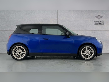 Used MINI Cooper 2024 for sale - 77472672: Photo