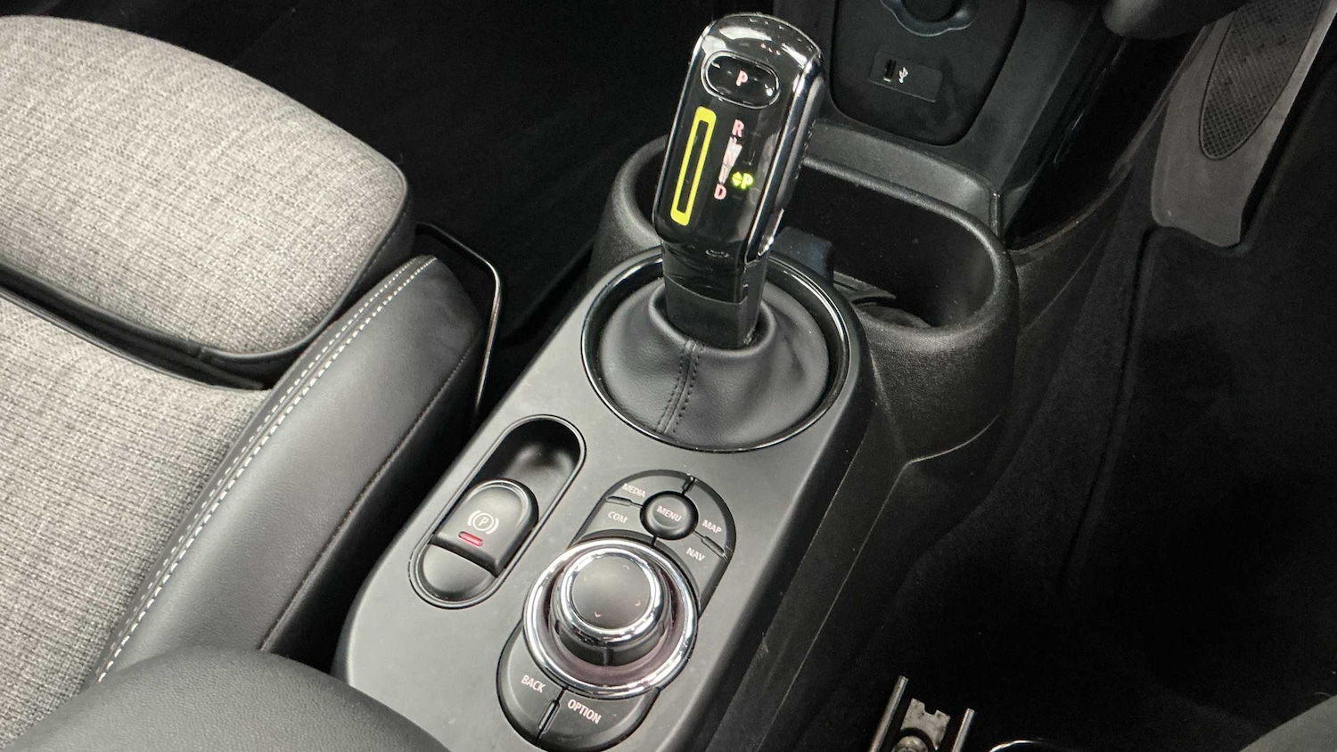 Used MINI Hatch 2022 for sale - 76529239: Photo 10