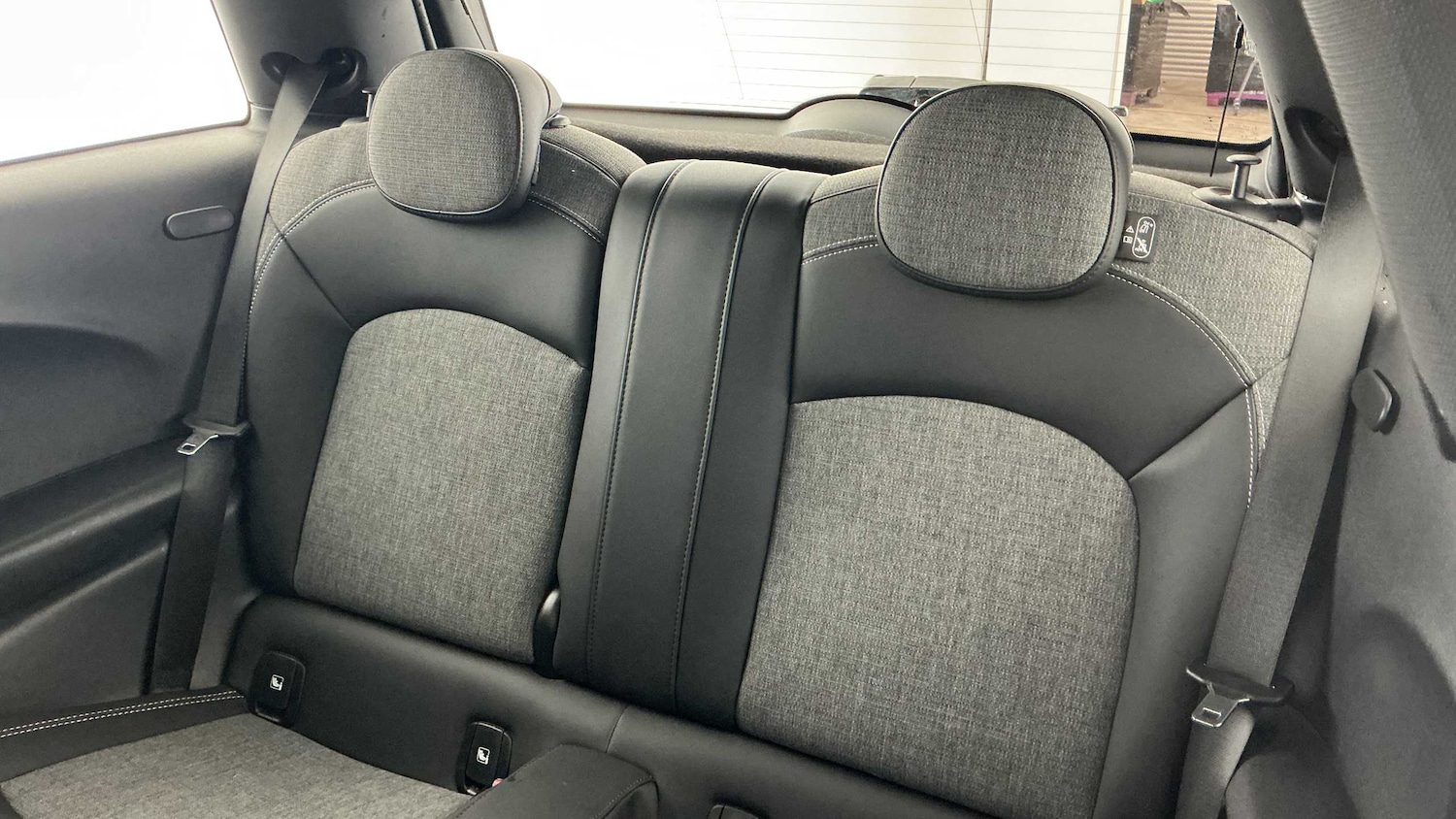 Used MINI Hatch 2022 for sale - 76529239: Photo 12