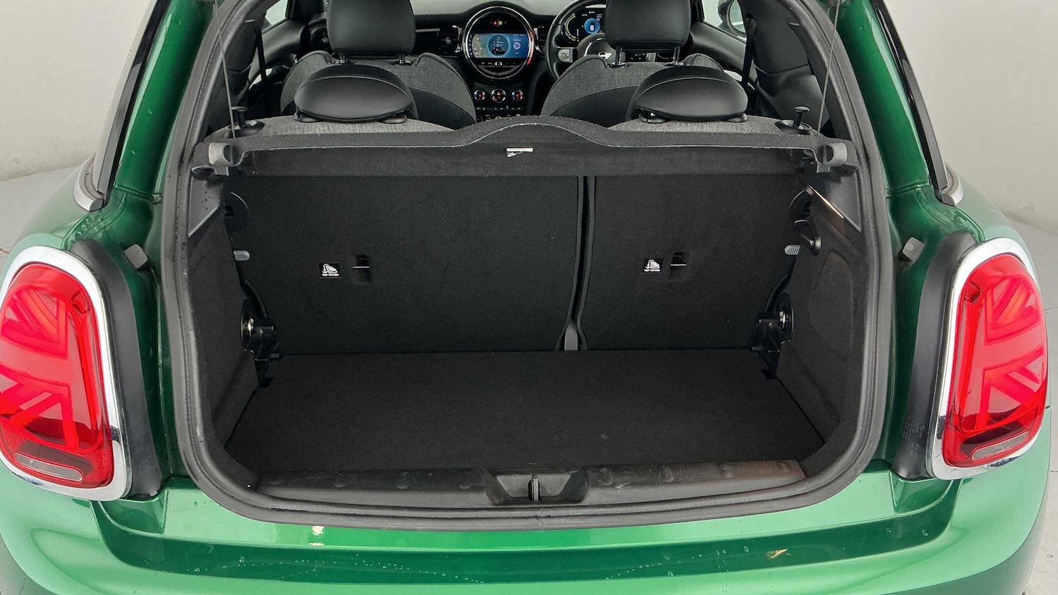 Used MINI Hatch 2022 for sale - 76529239: Photo 13