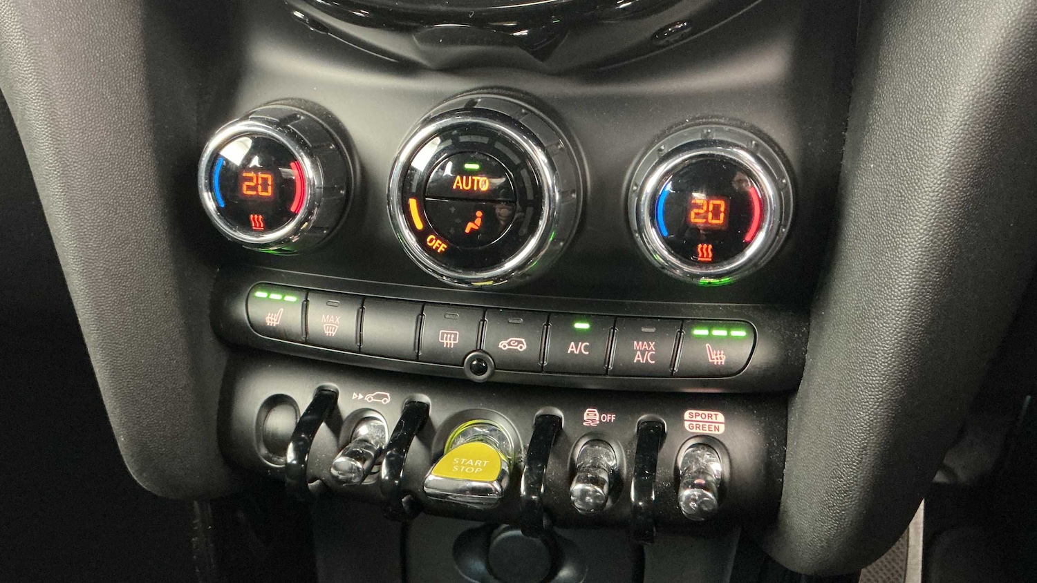 Used MINI Hatch 2022 for sale - 76529239: Photo 33