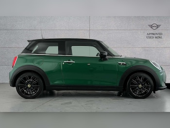 Used MINI Hatch 2022 for sale - 76529239: Photo