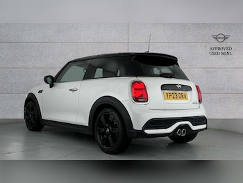 Used MINI Hatch 2023 for sale - 77178854: Photo