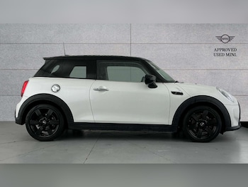 Used MINI Hatch 2023 for sale - 77178854: Photo