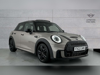 2.0 Cooper S Sport 5dr