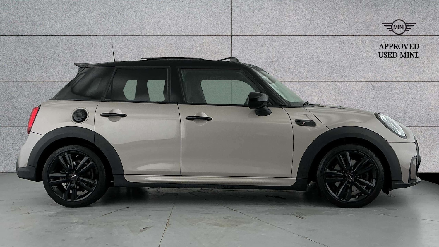 Used MINI Hatch 2022 for sale - 76827662: Photo 3