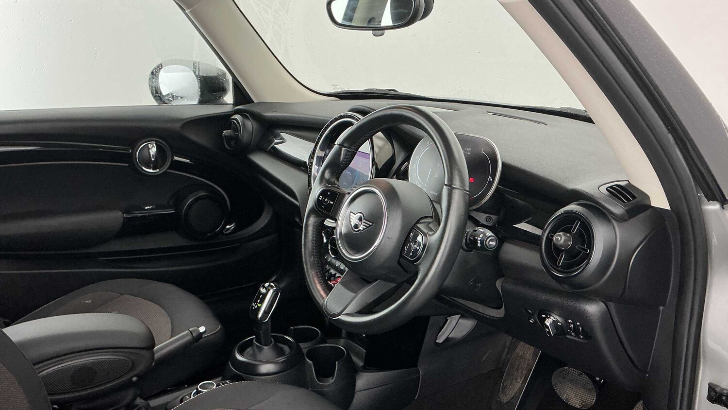 Used MINI Hatch 2023 for sale - 78173577: Photo 6