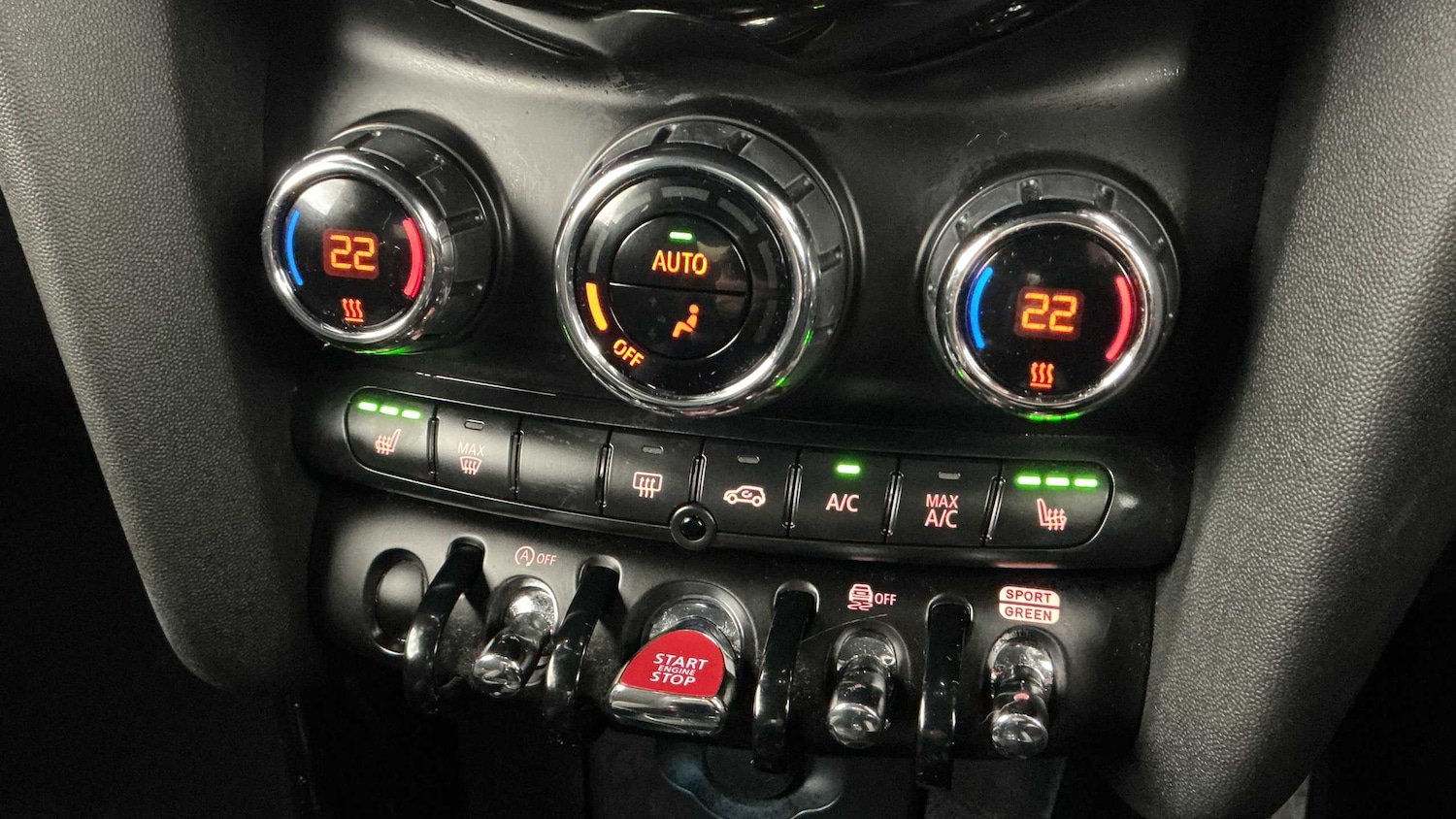 Used MINI Hatch 2023 for sale - 77472555: Photo 31