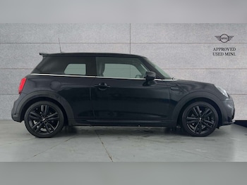 Used MINI Hatch 2023 for sale - 77472555: Photo