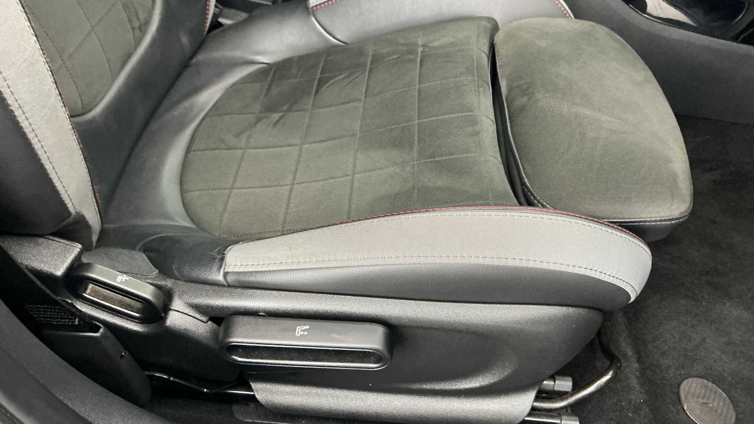 Used MINI Clubman 2020 for sale - 76125746: Photo 20