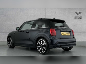 Used MINI Cooper 2023 for sale - 75496651: Photo