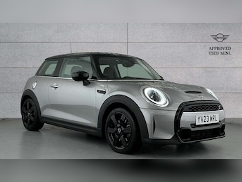 Used MINI Hatch 2023 for sale - 77233049: Photo