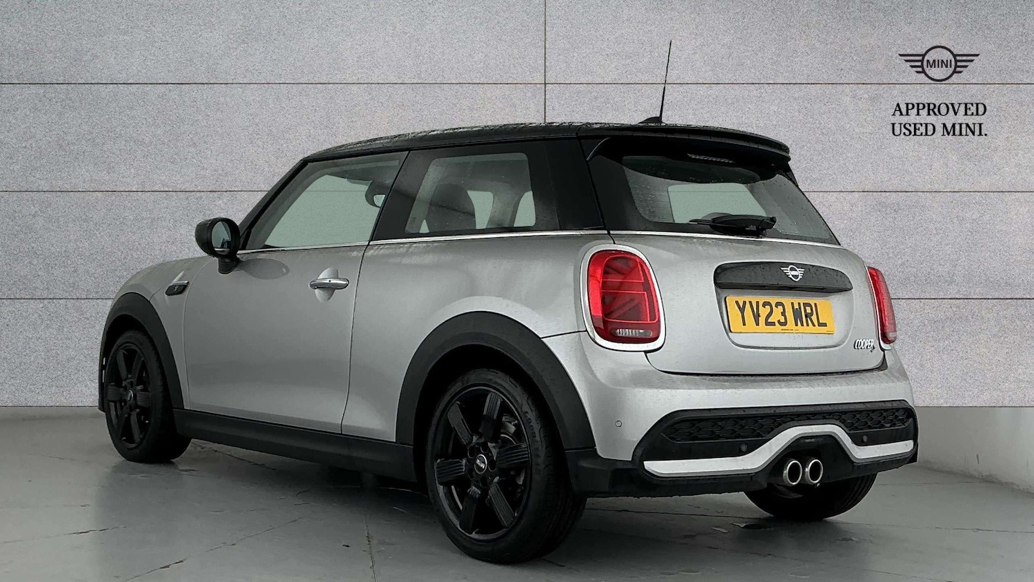 Used MINI Hatch 2023 for sale - 77233049: Photo 2