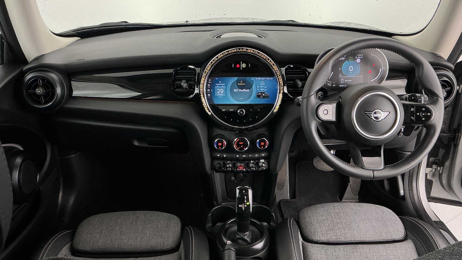 Used MINI Hatch 2023 for sale - 77233049: Photo 4