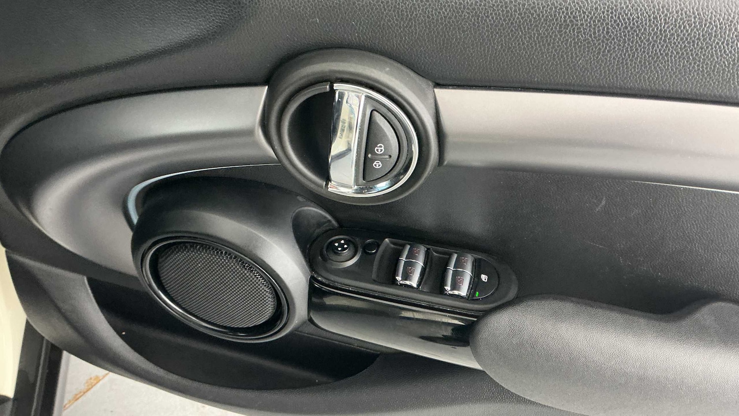 Used MINI Hatch 2022 for sale - 76804772: Photo 18