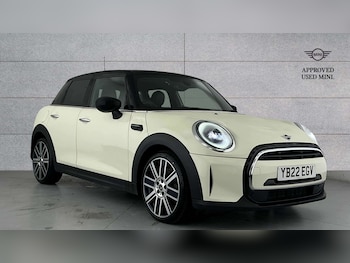 Used MINI Hatch 2022 for sale - 76804772: Photo