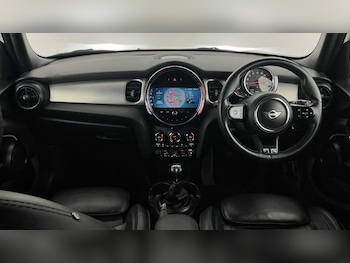 Used MINI Hatch 2022 for sale - 76804772: Photo