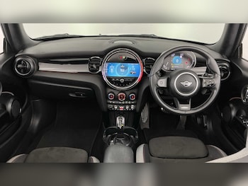 Used MINI Convertible 2023 for sale - 79172419: Photo