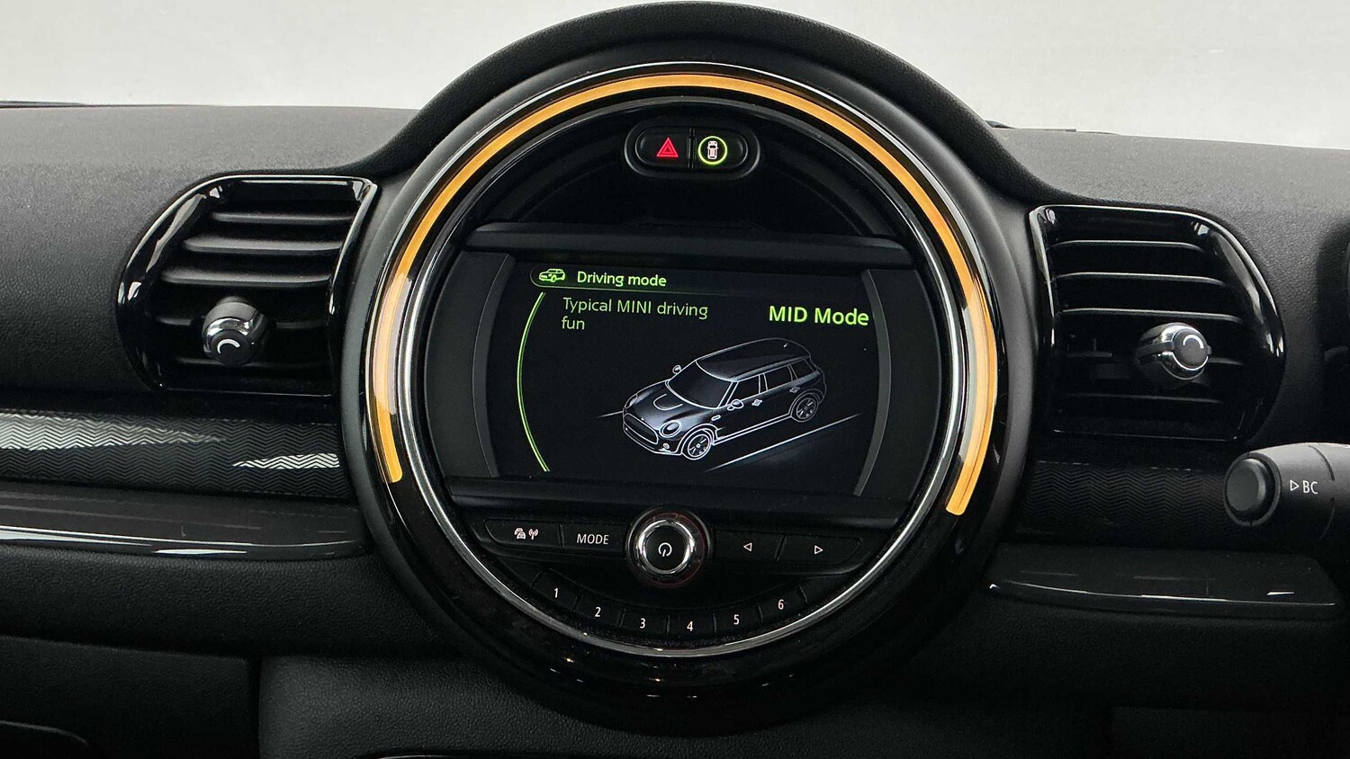 Used MINI Clubman 2017 for sale - 77756610: Photo 23