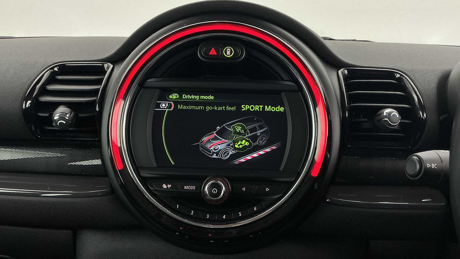 Used MINI Clubman 2017 for sale - 77756610: Photo 24