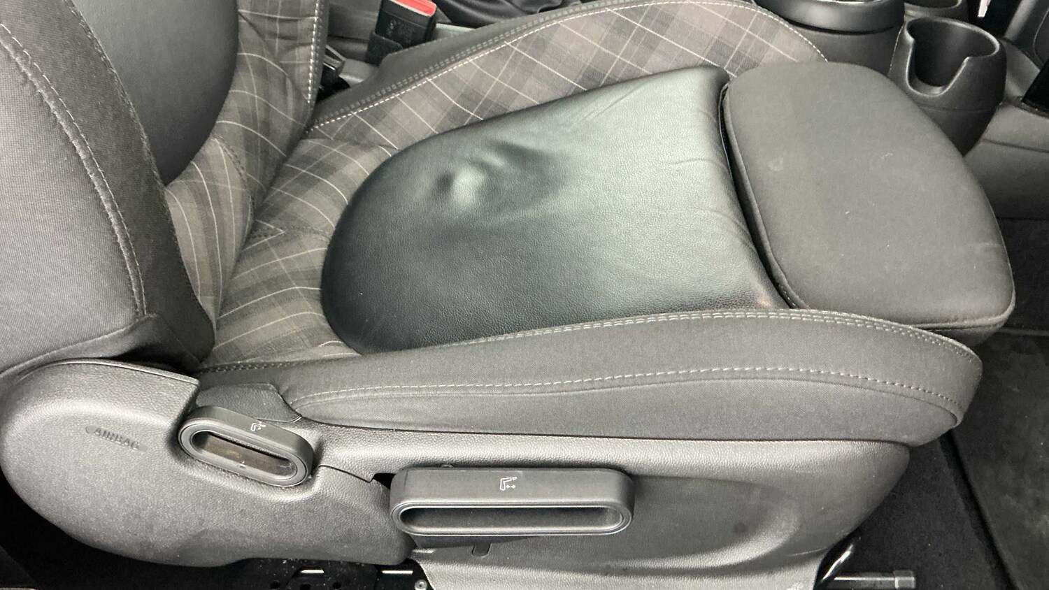 Used MINI Hatch 2018 for sale - 77756660: Photo 19