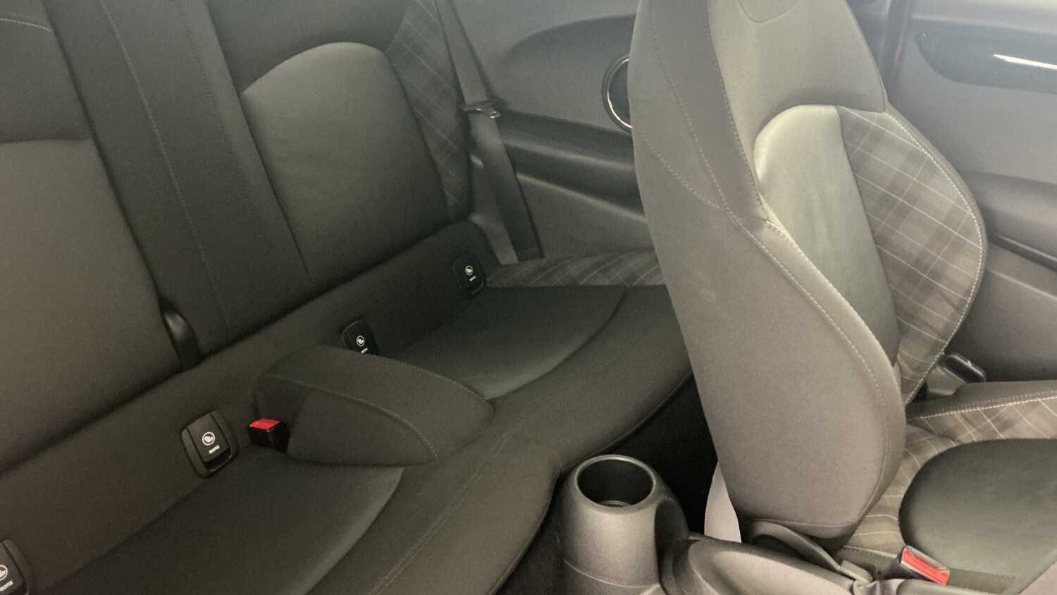 Used MINI Hatch 2018 for sale - 77756660: Photo 34