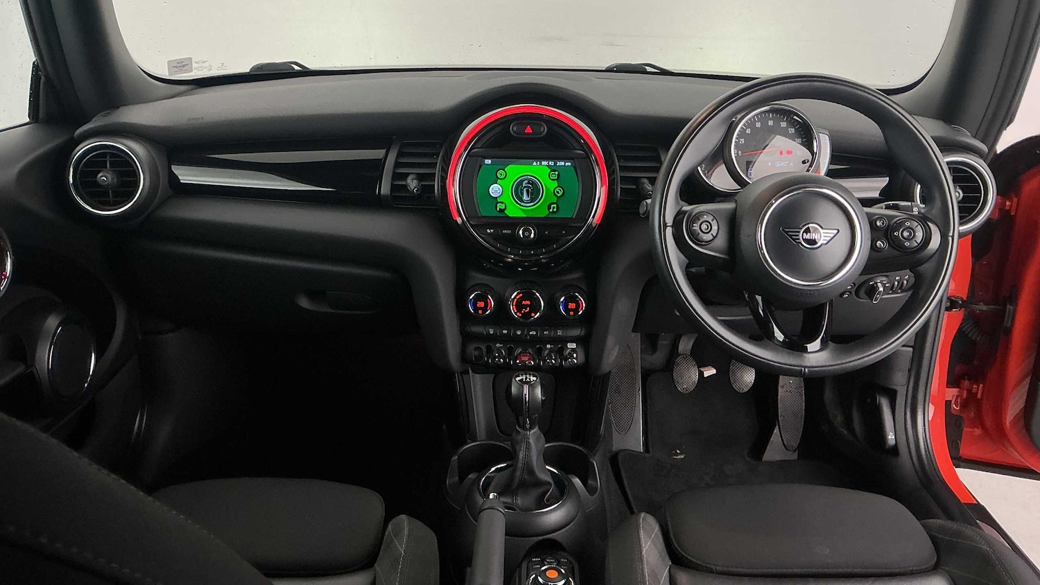 Used MINI Hatch 2018 for sale - 77756660: Photo 4