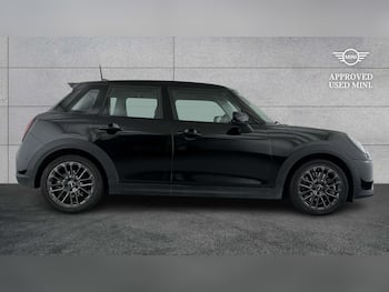 Used MINI Cooper 2025 for sale - 79716537: Photo