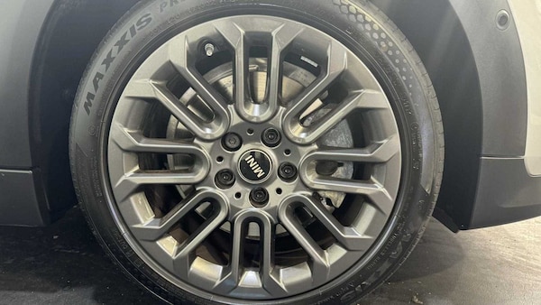 Used MINI Cooper 2024 for sale - 76329188: Photo 21