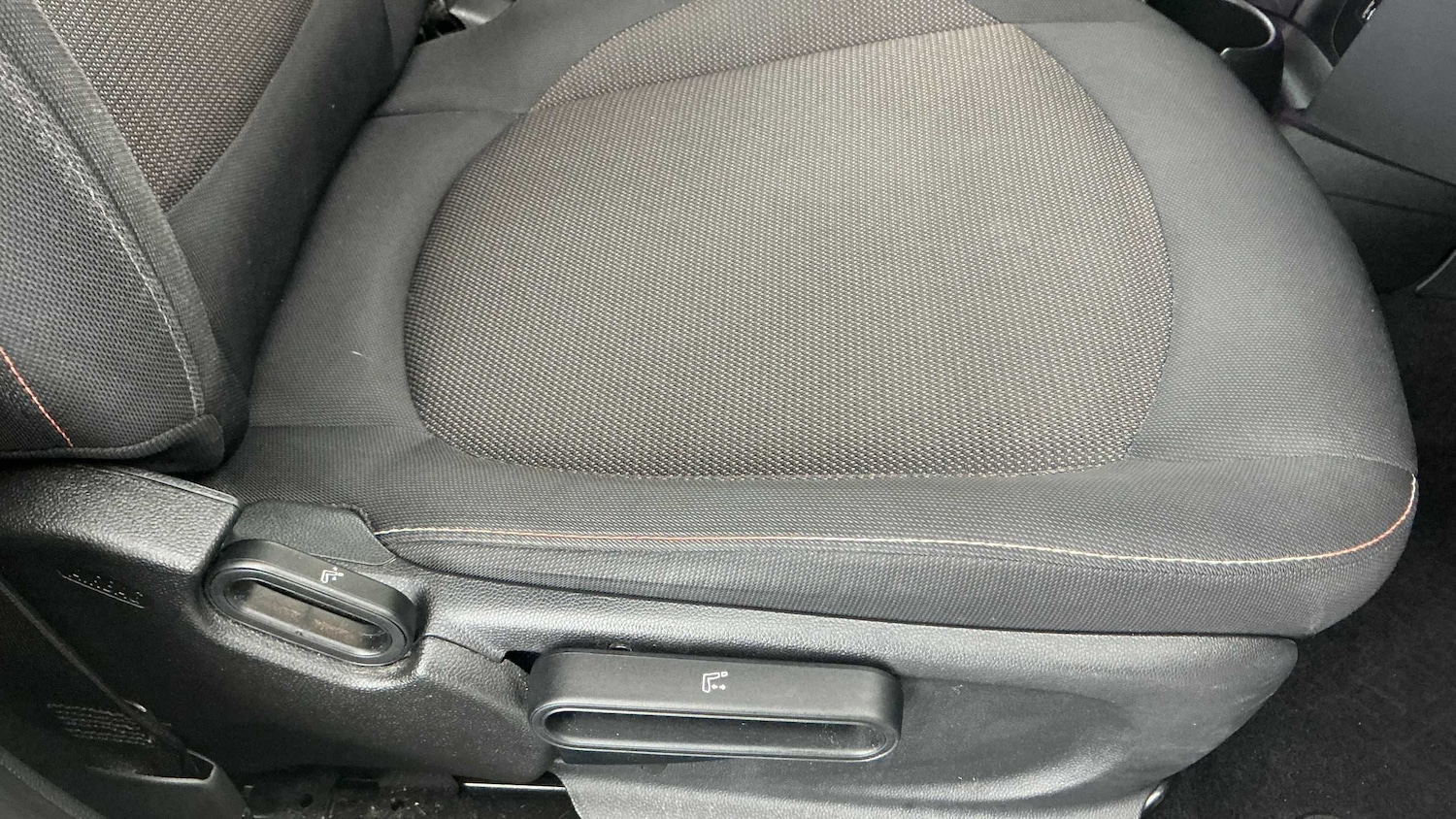 Used MINI Hatch 2019 for sale - 77178923: Photo 19