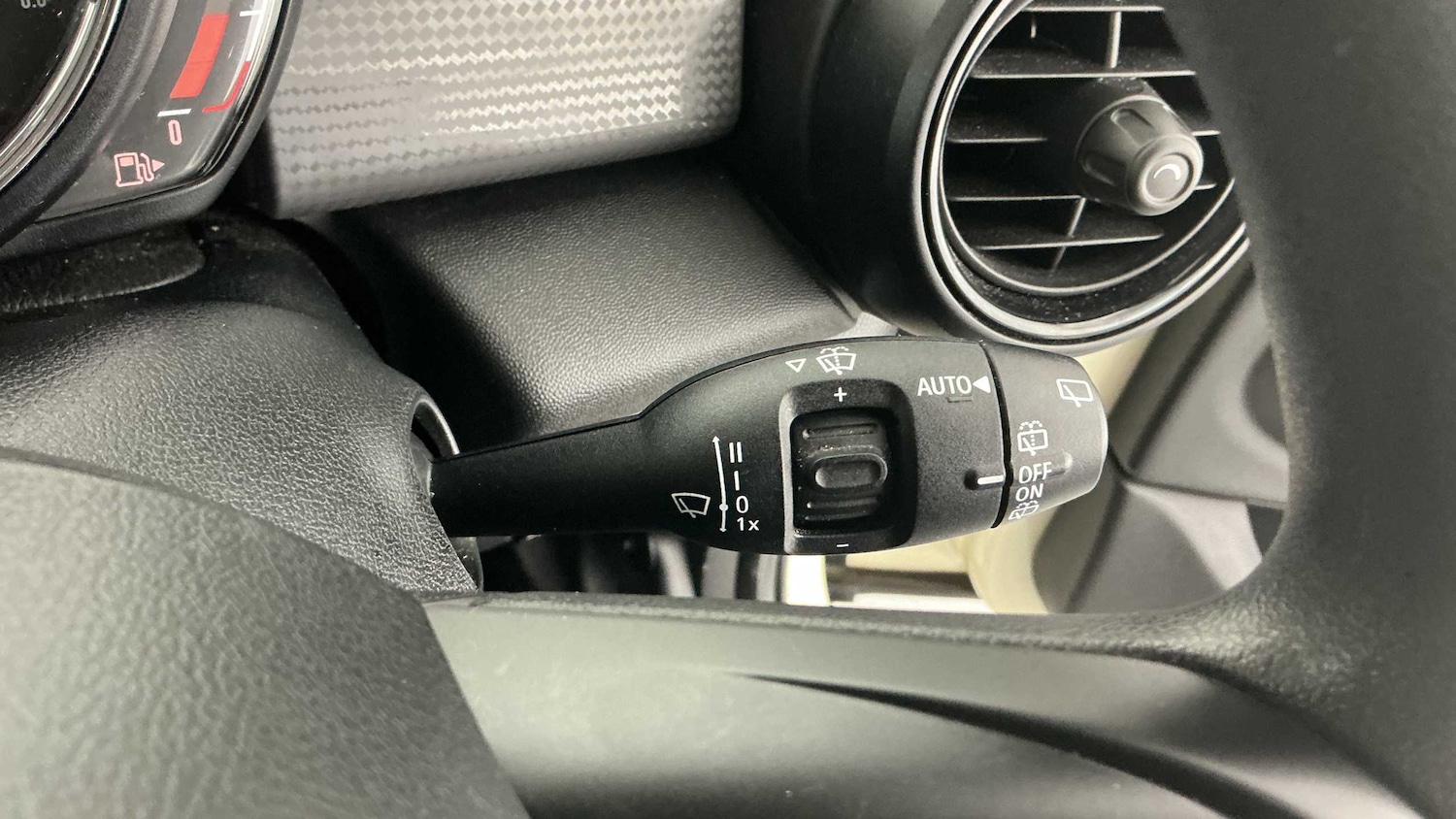 Used MINI Hatch 2019 for sale - 77178923: Photo 32