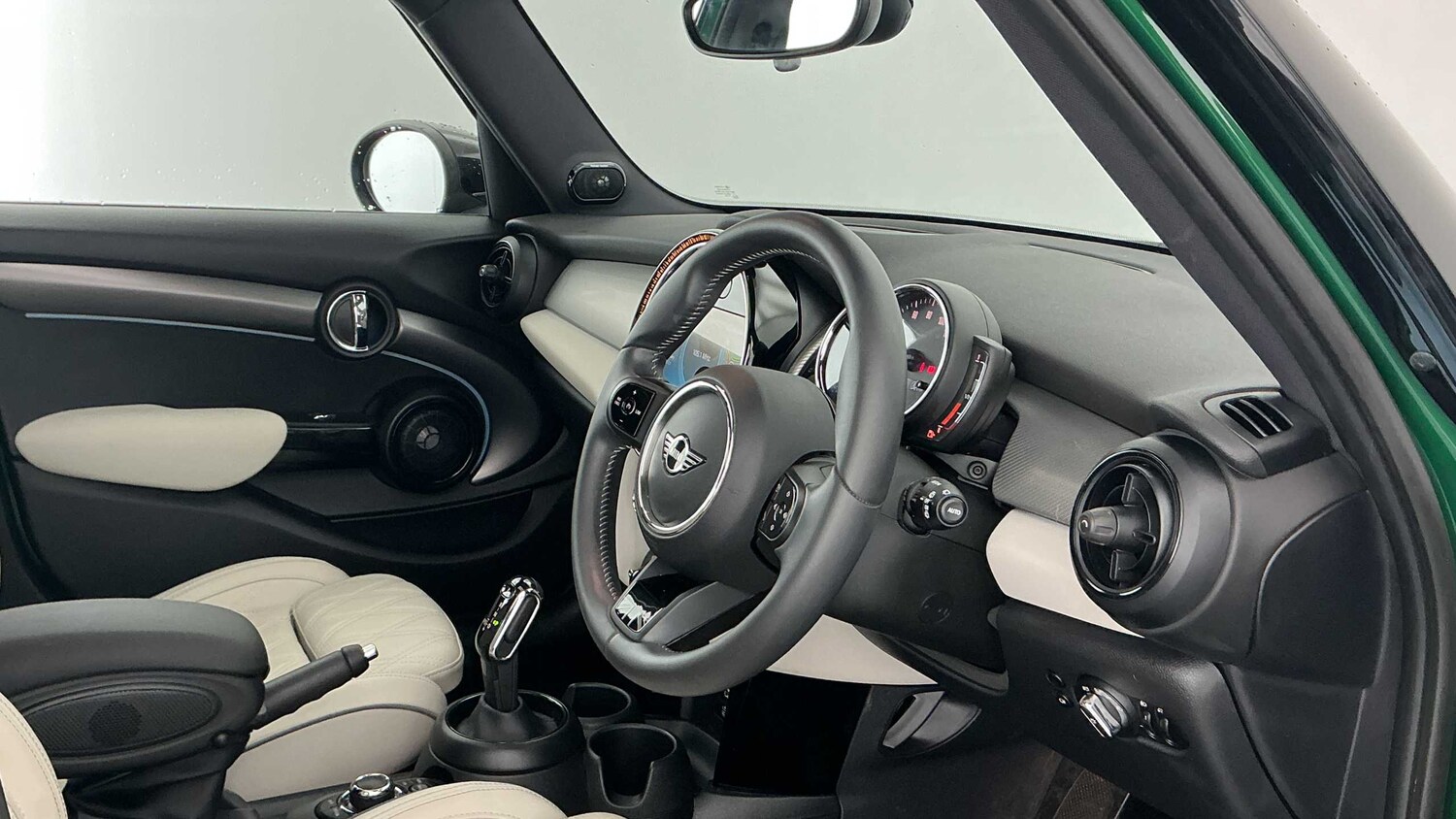 Used MINI Hatch 2023 for sale - 77526835: Photo 6