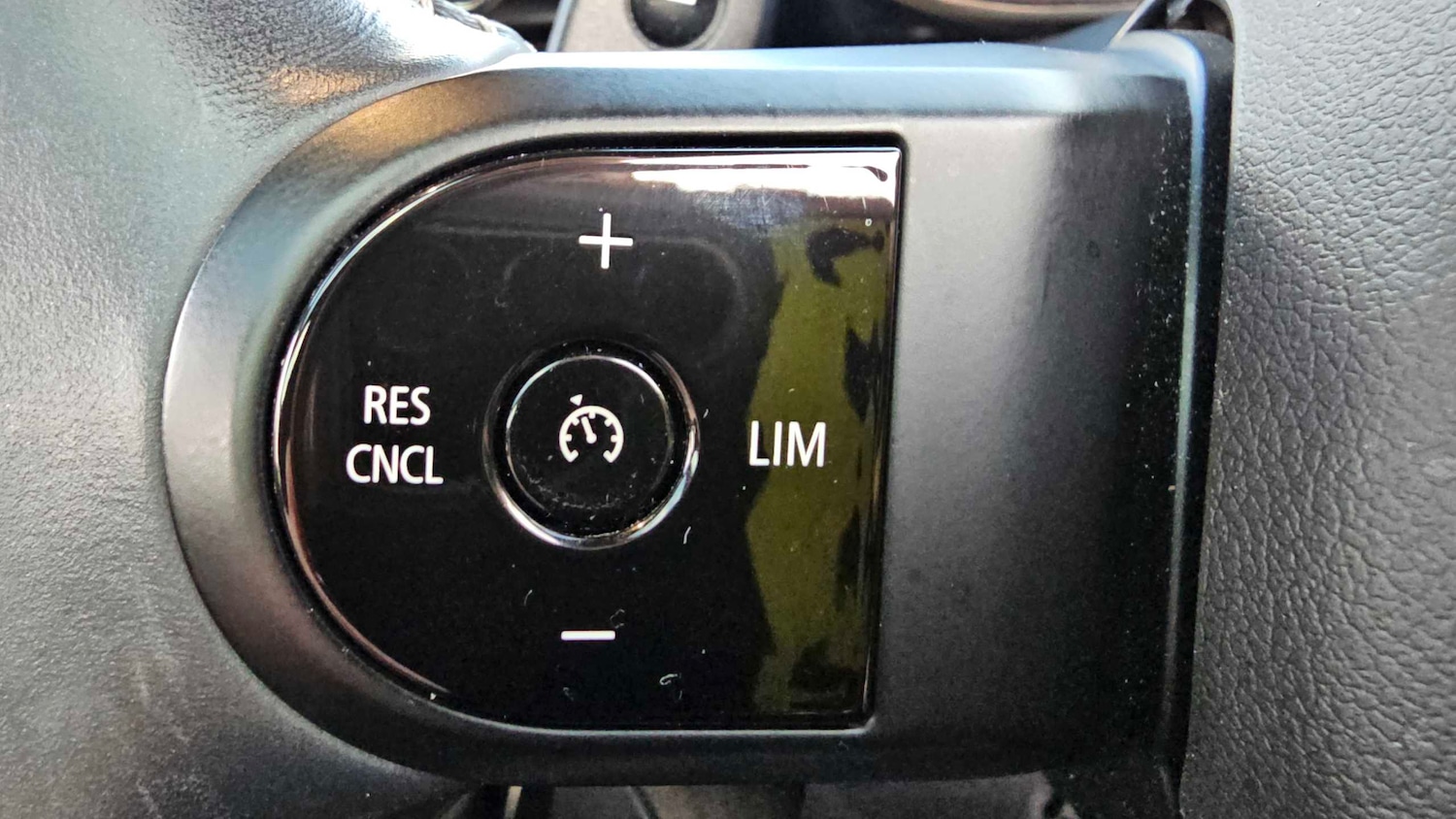 Used MINI Clubman 2023 for sale - 77233109: Photo 31