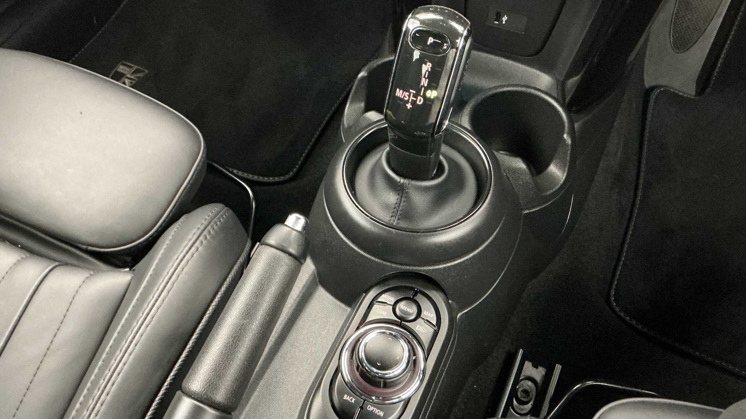 Used MINI Hatch 2022 for sale - 76529236: Photo 10