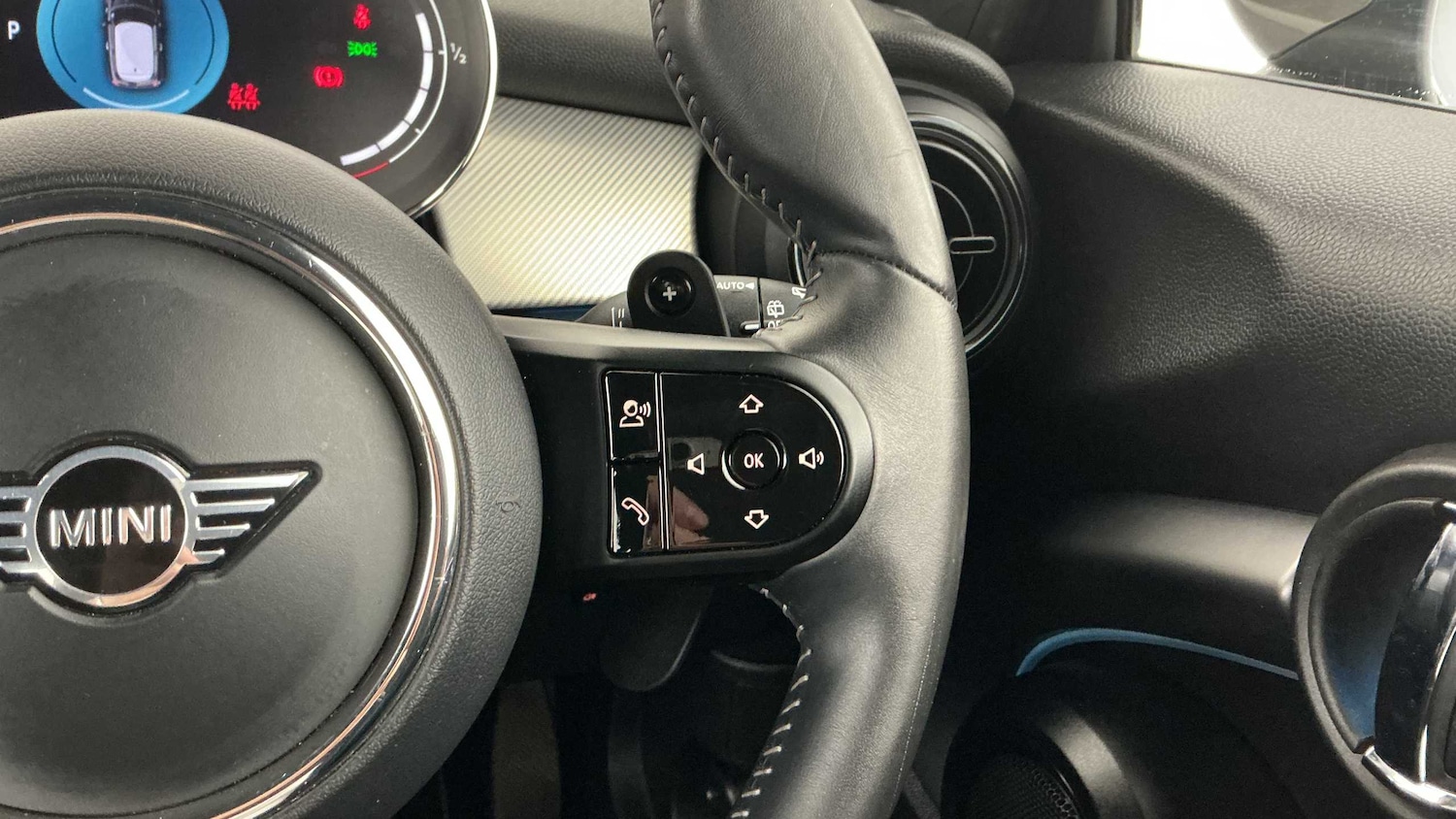 Used MINI Hatch 2022 for sale - 76529236: Photo 31