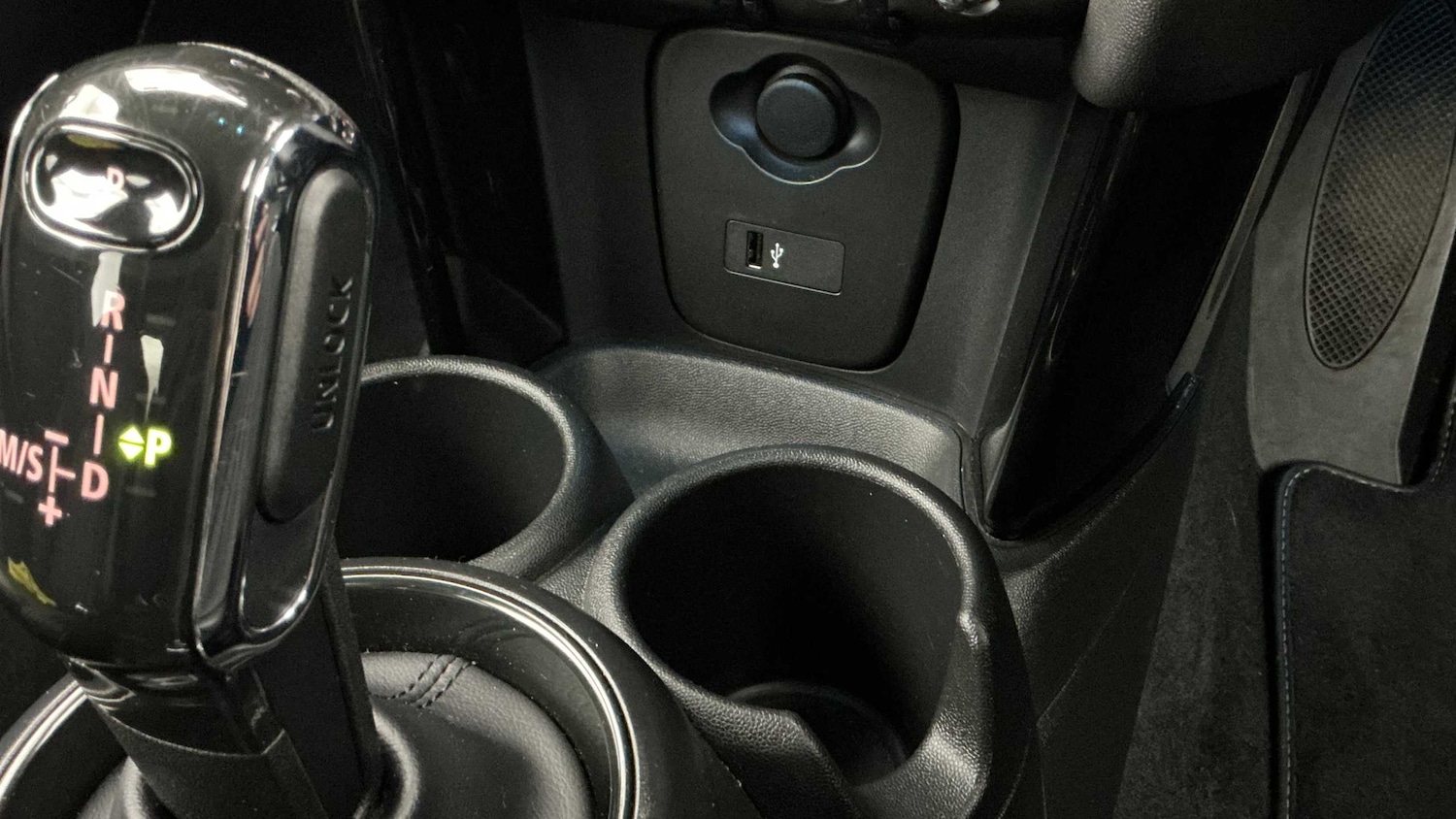 Used MINI Hatch 2022 for sale - 76529236: Photo 33