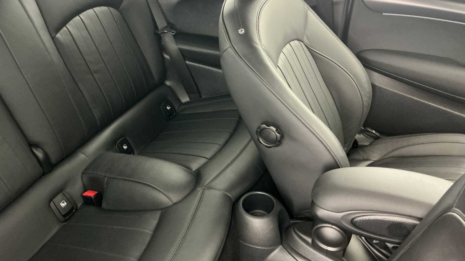 Used MINI Hatch 2022 for sale - 76529236: Photo 34