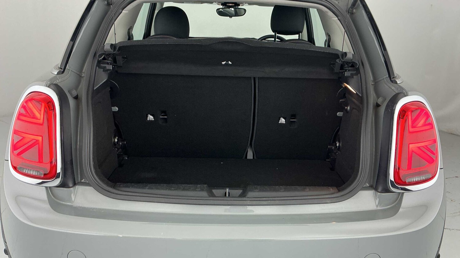 Used MINI Hatch 2019 for sale - 77943402: Photo 13