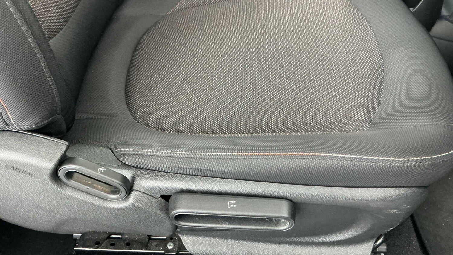 Used MINI Hatch 2019 for sale - 77943402: Photo 18