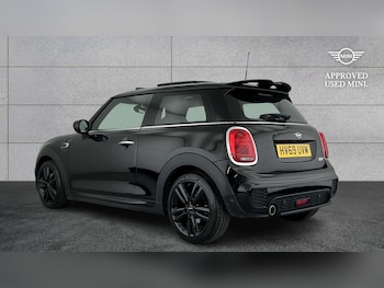 Used MINI Hatch 2019 for sale - 78507022: Photo